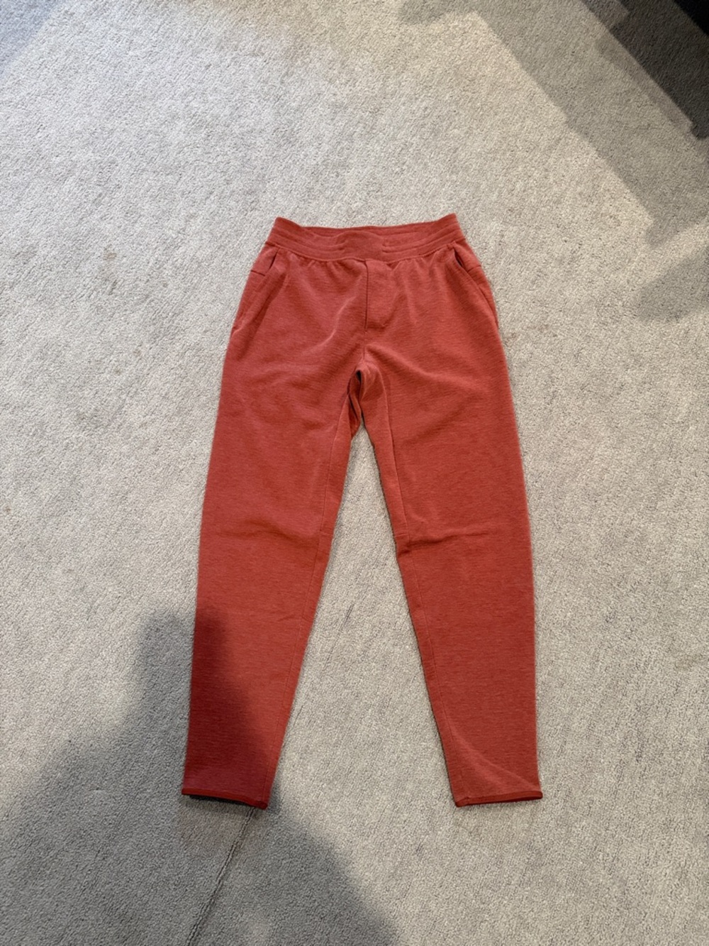 lululemon athletica Men's Rust Red Jogger Sweatpants